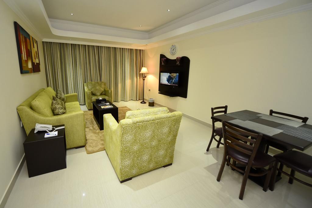 Alain Hotel Ajman Buitenkant foto