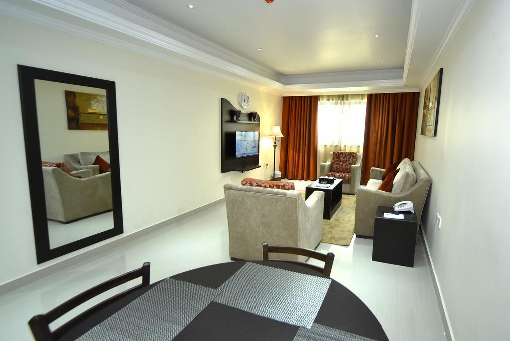 Alain Hotel Ajman Buitenkant foto